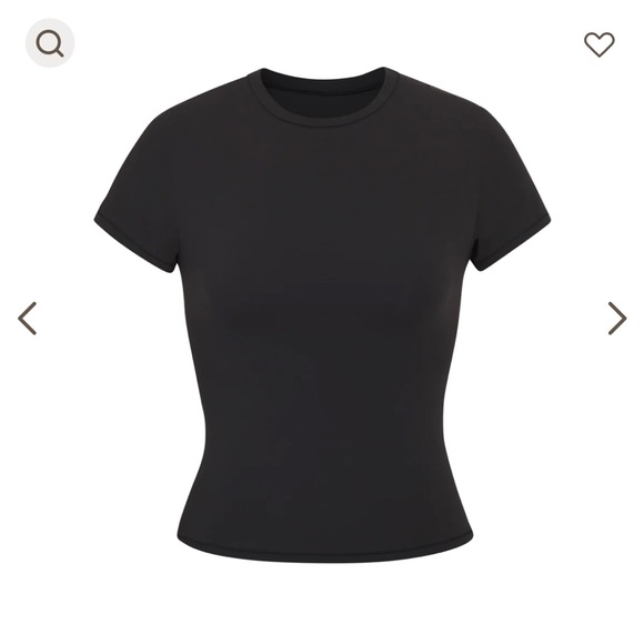 Skims Fits Everyone t-shirt - Picture 3 of 4